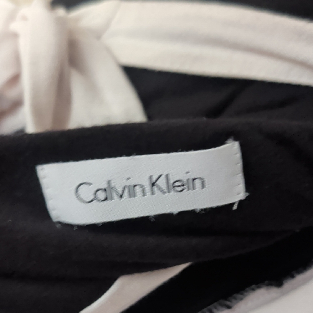 Calvin Klein Black and White Maxi Dress - Picture 4 of 4